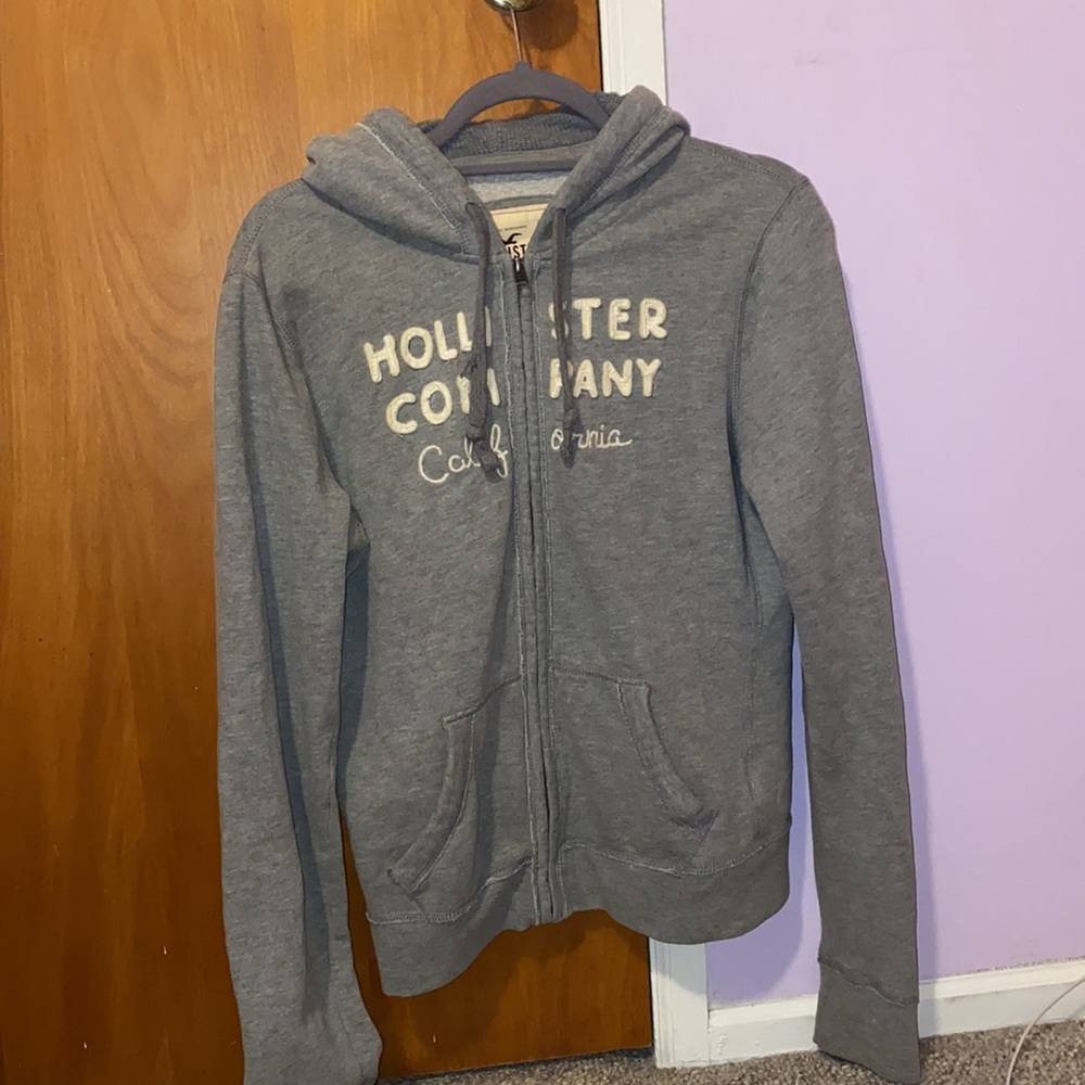 SOLD Comfy heather gray Hollister zip up hoodie, L